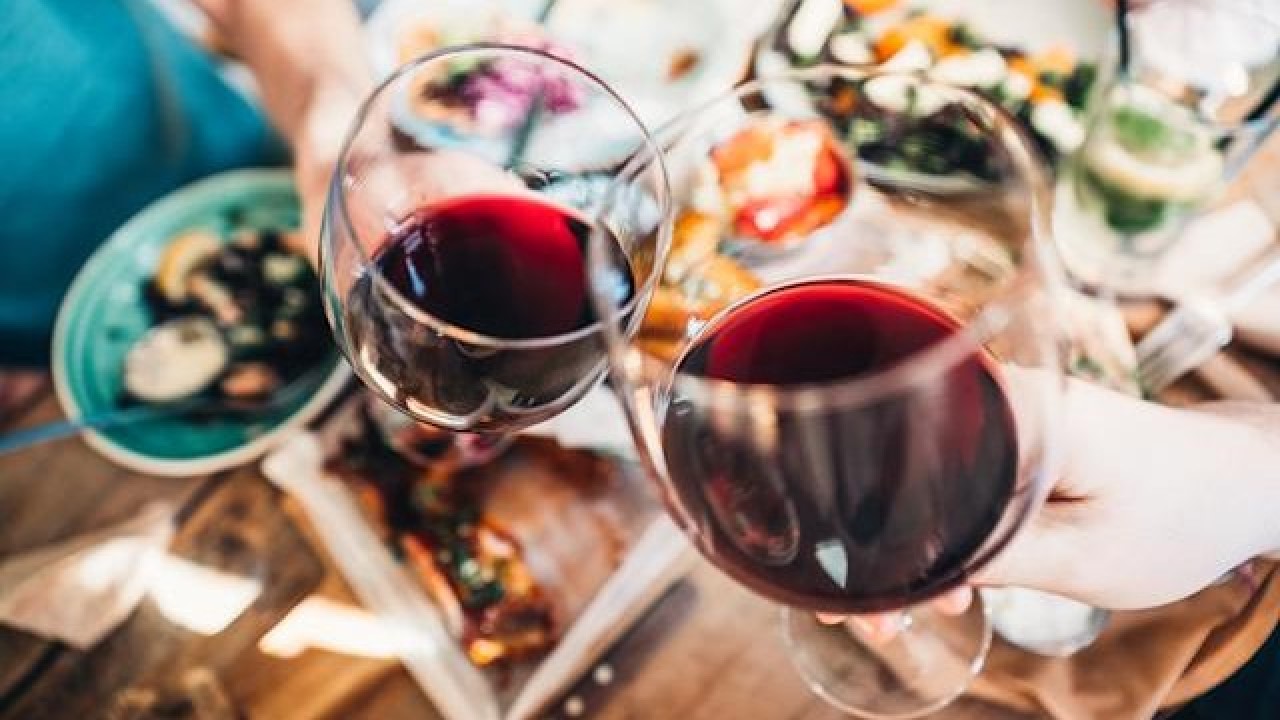 Study finds drinking wine with meals may lower type 2 diabetes risk