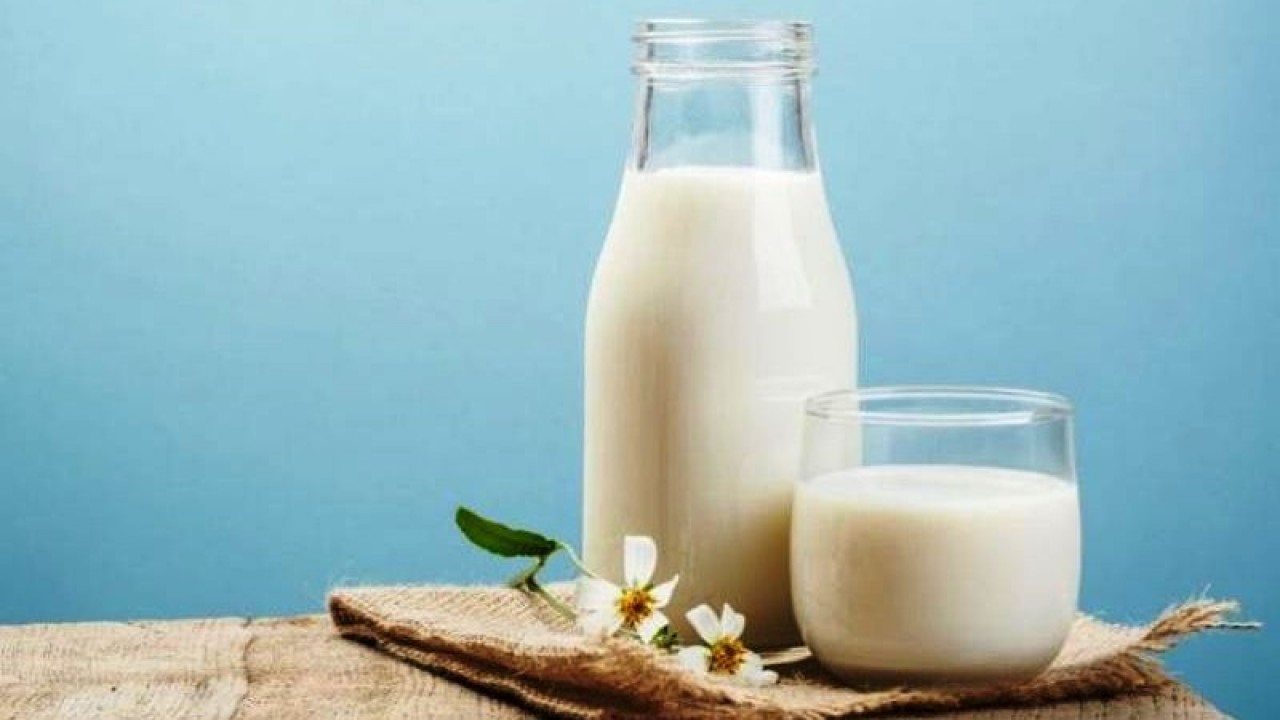 10 Amazing Benefits of Raw Milk